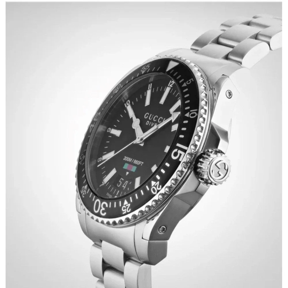 Gucci YA136301 Men's Dive 40mm Swiss Quartz Watch Black Dial Stainless Steel